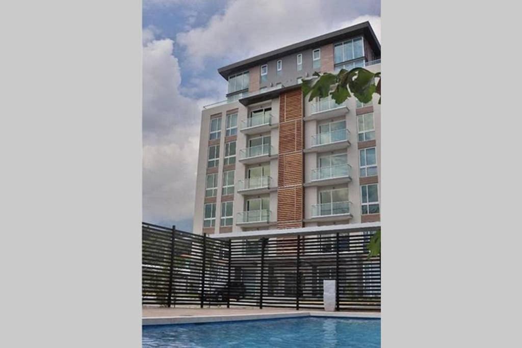 Moderno Y Acogedor Condominio En Zona Exclusiva San Pedro Sula Exterior foto